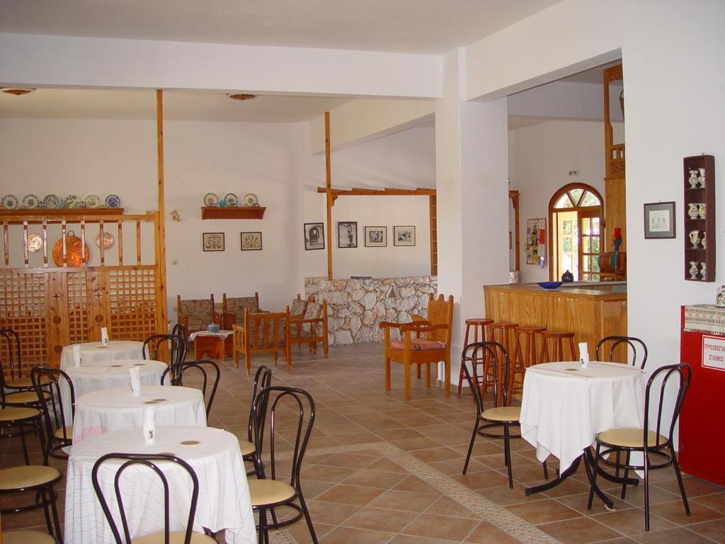 Hotel Angela Σκύρος Εξωτερικό φωτογραφία